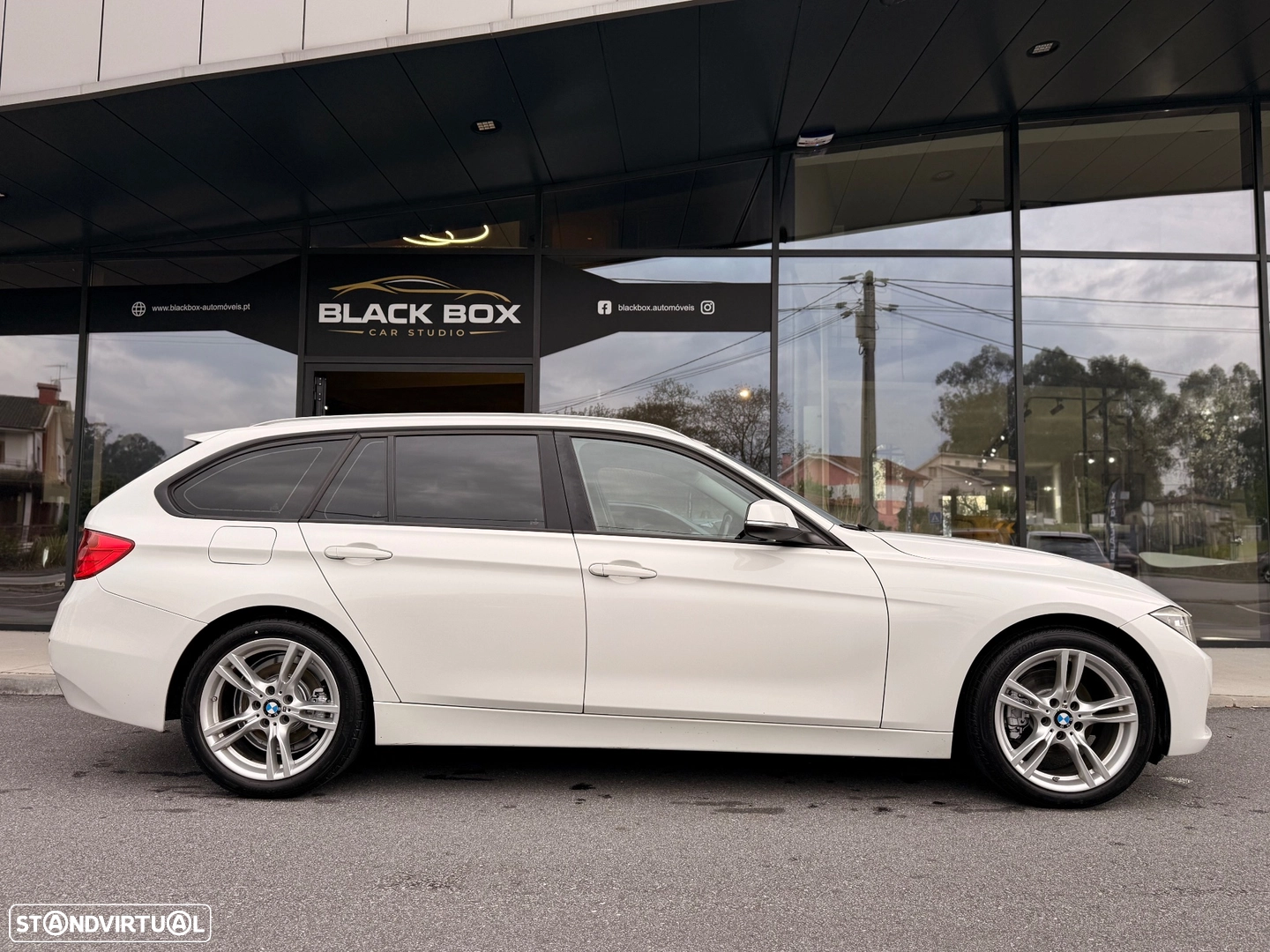 BMW 320d ver-d-line Modern