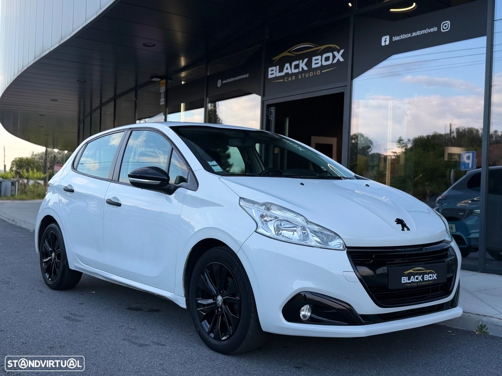 Peugeot 208 ver-1-6-bluehdi-style