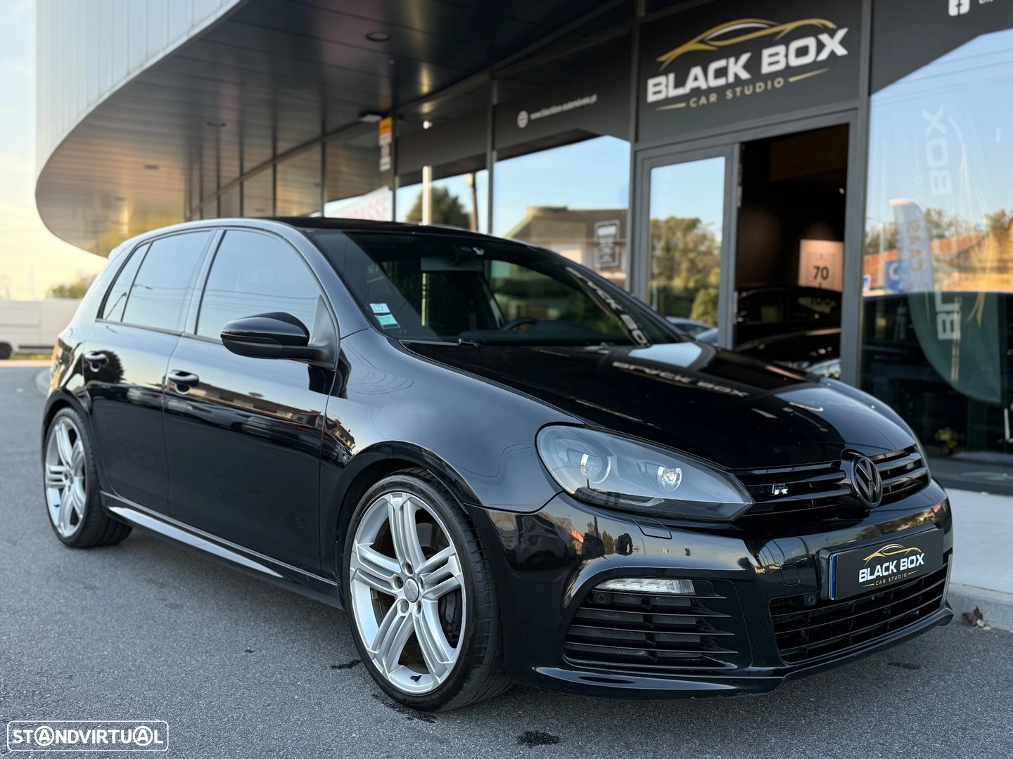 VW Golf 2.0 R DSG 270cv